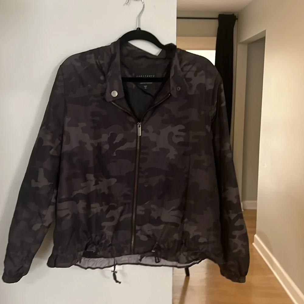 Spring lightweight coat in army pattern - Picture 2 of 5